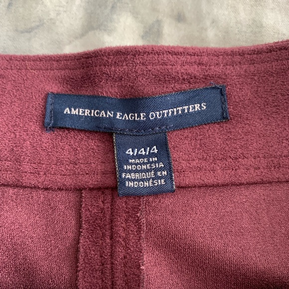 American Eagle Suede Skirt - Picture 3 of 4